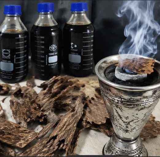 agarwood banner 521x512 ok